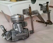 Motoscafo monocarena artigiana usato  Meta