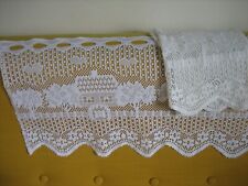 Paire rideaux dentelle d'occasion  Neuville-aux-Bois