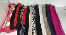 Chico women clothing for sale  Minneapolis