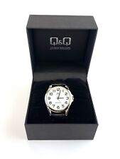 Relógio analógico masculino QQ vestido tom prata mostrador branco pulseira de couro preto, usado comprar usado  Enviando para Brazil