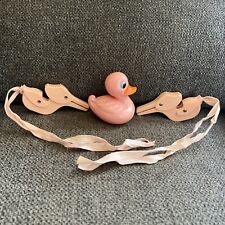 Usado, Brinquedo vintage chocalho bebê pato e 2 clipes de fralda para bebê boca aberta/fechada comprar usado  Enviando para Brazil
