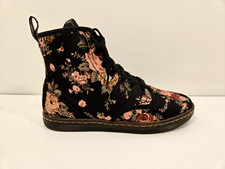 Cute womens dr. for sale  Valparaiso