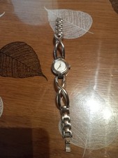 Montre femme gucci d'occasion  La Celle-sur-Loire