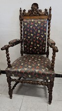Elegante poltrona rocchetta usato  Salerno