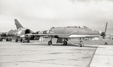 Usado, AERONAVE ORIGINAL 35MM NEG 56-3209 USAF F-100 Super Sabre B'WATERS 1967 #6068 comprar usado  Enviando para Brazil