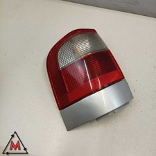 Fanale posteriore esterno usato  Italia