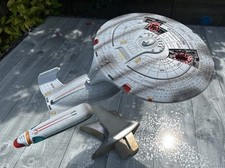 Playmates Star Trek Enterprise NCC 1701 D Battle Damage & Sounds Peças/Reparo comprar usado  Enviando para Brazil