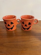 2 xícaras de café Fiesta Homer Laughlin Halloween PUMPKIN anel Jack-O-Lantern comprar usado  Enviando para Brazil