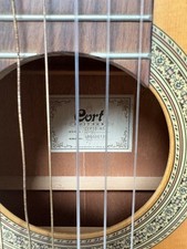 Chitarra acustica elettrificat usato  Cavezzo