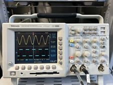 Tektronix tds3052b 500mhz for sale  GLOUCESTER