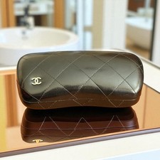 Chanel étui lunettes d'occasion  Paris XI