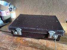 Estuche de equipo de cuero vintage cerradura de trabajo y llave restauración o accesorios segunda mano  Embacar hacia Mexico