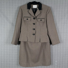 Suit piece set for sale  Norman