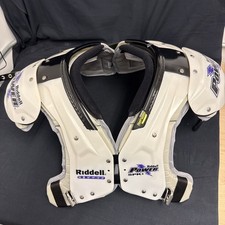 Almofadas de ombro de futebol americano Riddell Power SPK+ SK médias 42”-44”/18”-19”. comprar usado Almofadas de ombro de futebol americano Riddell Power SPK+ SK médias 42”-44”/18”-19”. comprar usado  Enviando para Brazil