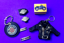 Harley Davidson 4 decalques de metal emblema/dois chaveiros e um selo motocicleta V4, usado comprar usado  Enviando para Brazil