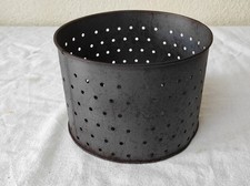 Ancien moule fromage d'occasion  Chambon-sur-Voueize