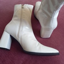 Catwalk bnib white for sale  BRIGHTON
