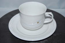 Kaffeetasse 2tlg untertasse gebraucht kaufen Kaffeetasse 2tlg untertasse gebraucht kaufen  Lichtenfels