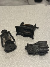 Three vintage diecast for sale  LLANGEFNI