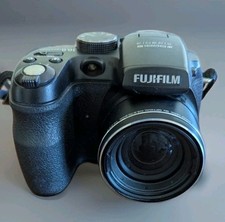 Fuji finepix s1000 usato  Matera