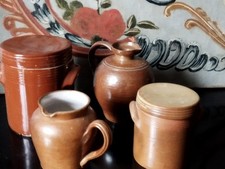 Anciens petits pots d'occasion  Saint-Maur-des-Fossés