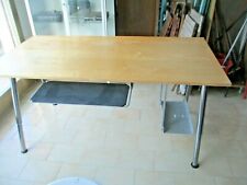 Scrivania ikea professionale usato  Serra de Conti