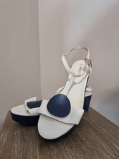 Geox paire sandales d'occasion  Hergnies