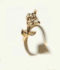 Anello fiore rosa usato  Sale