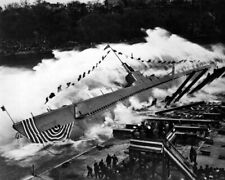 Nova Foto da Segunda Guerra Mundial: Lançamento do USS ROBALO em Wisconsin - 6 Tamanhos! comprar usado  Enviando para Brazil