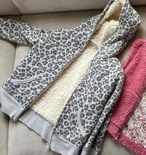 Mädchen sweatjacke grau gebraucht kaufen  Wendlingen am Neckar