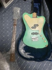 epiphone thunderbird comprar usado epiphone thunderbird comprar usado  Enviando para Brazil