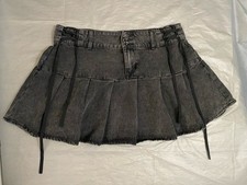 Hot topic social for sale  Saint Louis