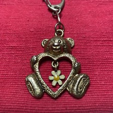 Chaveiro vintage anos 80 ursinho de pelúcia flor retrô metal pingente fofo tom dourado comprar usado  Enviando para Brazil