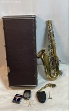 Saxofone alto Yamaha YAS-23 Student Eb com estojo rígido precisa funcionar comprar usado Saxofone alto Yamaha YAS-23 Student Eb com estojo rígido precisa funcionar comprar usado  Enviando para Brazil
