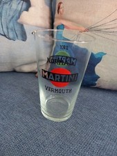 Bicchiere vetro dosatore usato Bicchiere vetro dosatore usato  Valdastico