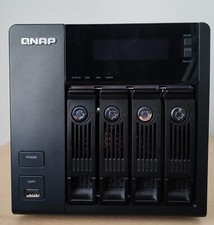 Qnap 439 pro usato  Spedire a Italy