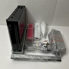Console Nintendo Wii preto com controles e cabos testados RVL-001, usado comprar usado  Enviando para Brazil