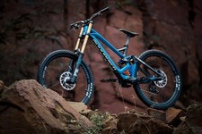 Mondraker summum carbon for sale  SWANSEA