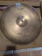 Cymbale ride zildjian d'occasion  Expédié en France