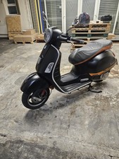 Vespa gts 125 for sale Vespa gts 125 for sale  HULL