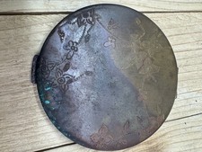 Vintage round makeup for sale  Fombell