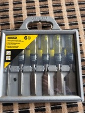 Usado, Stanley Tools 16-901 6 peças conjunto de cinzel de madeira e estojo 1/4” 1/2” 3/4” 1” 1-1/4” 1-1/2” comprar usado Usado, Stanley Tools 16-901 6 peças conjunto de cinzel de madeira e estojo 1/4” 1/2” 3/4” 1” 1-1/4” 1-1/2” comprar usado  Enviando para Brazil