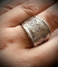 Beautiful spoon ring for sale  Horse Cave