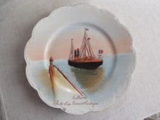 Ancienne assiette porcelaine d'occasion  Saint-Sébastien-de-Morsent