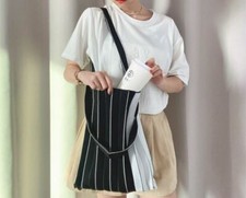 Usado, Bolsa tote feminina de malha dobrável listrada preta branca comprar usado  Enviando para Brazil