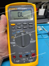 Fluke 88v automotive d'occasion  Expédié en Belgium