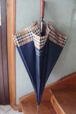 Grand parapluie marque d'occasion Grand parapluie marque d'occasion  Annecy