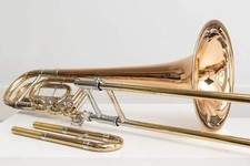 Válvulas independentes Holton TR-181 trombone baixo BB/F/GB/D super estado comprar usado  Enviando para Brazil