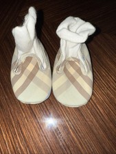 Botas berço infantil Burberry azul Nova Check 19 recém-nascido comprar usado  Enviando para Brazil