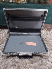 Vintage samsonite black for sale Vintage samsonite black for sale  PETERBOROUGH